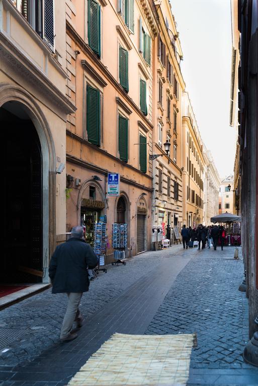 Trevi & Pantheon Luxury Rooms Rome Exterior photo