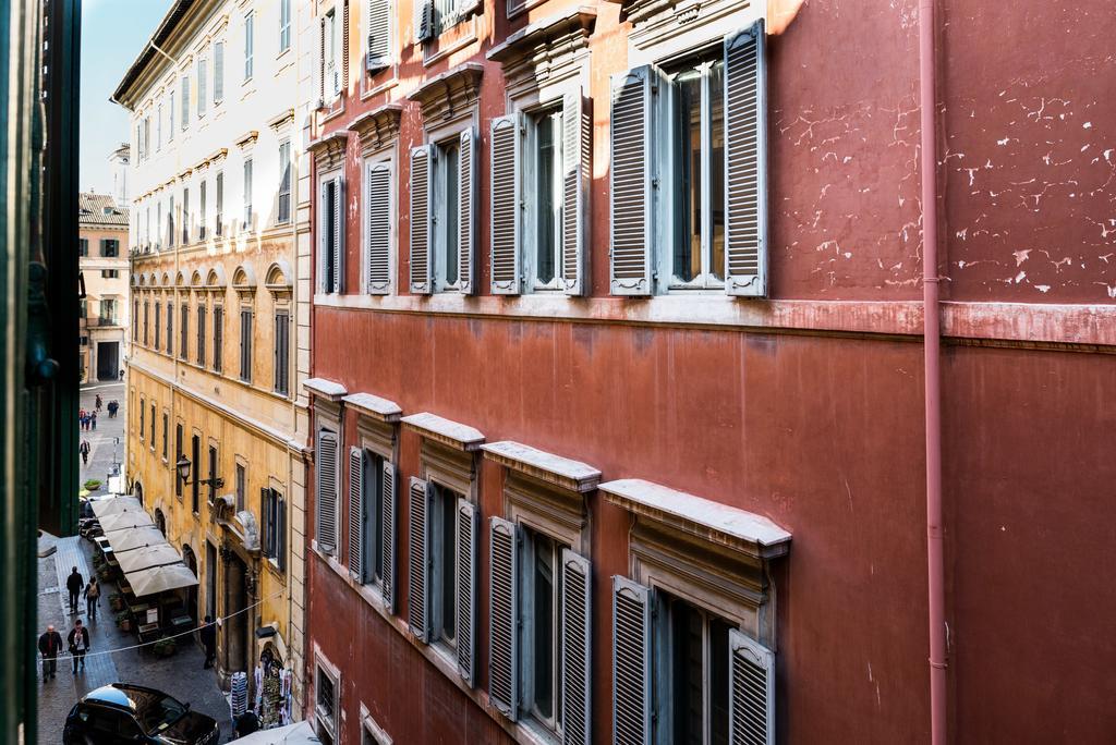 Trevi & Pantheon Luxury Rooms Rome Exterior photo